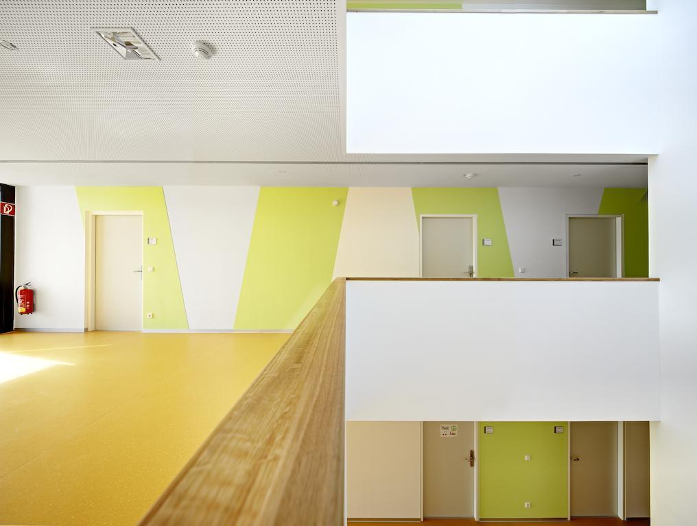 Alm 34 Mit 24 Stunden Self Check In Motel Saalfelden Buitenkant foto