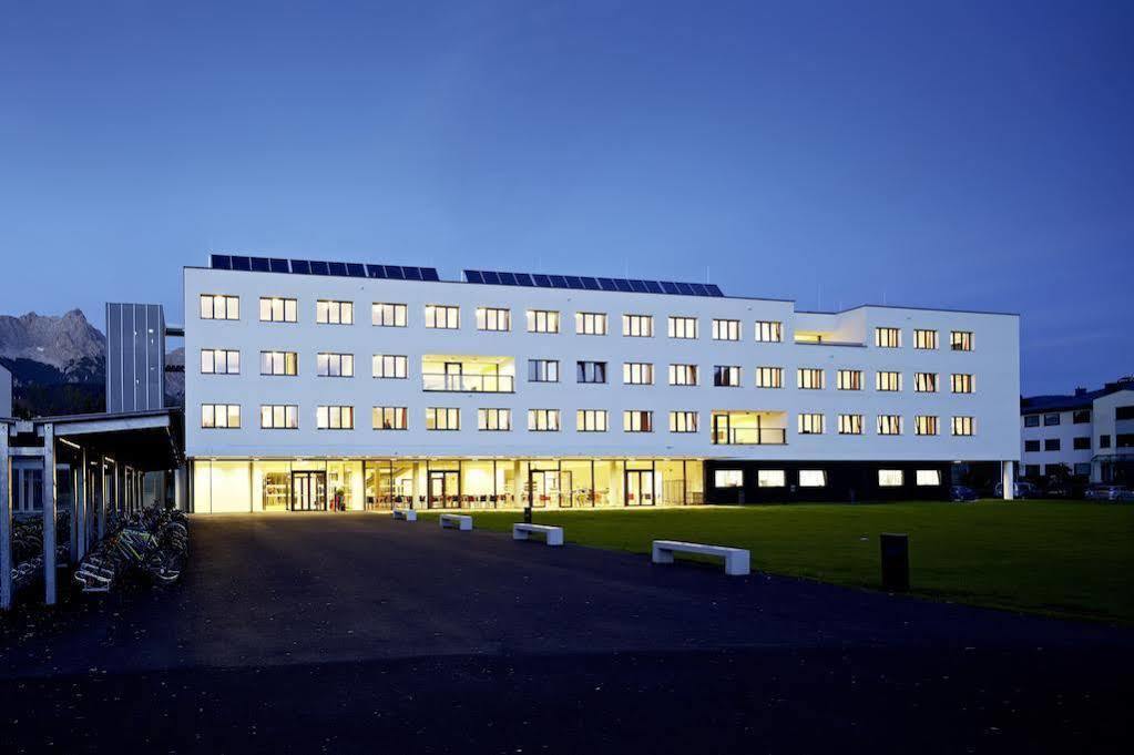 Alm 34 Mit 24 Stunden Self Check In Motel Saalfelden Buitenkant foto